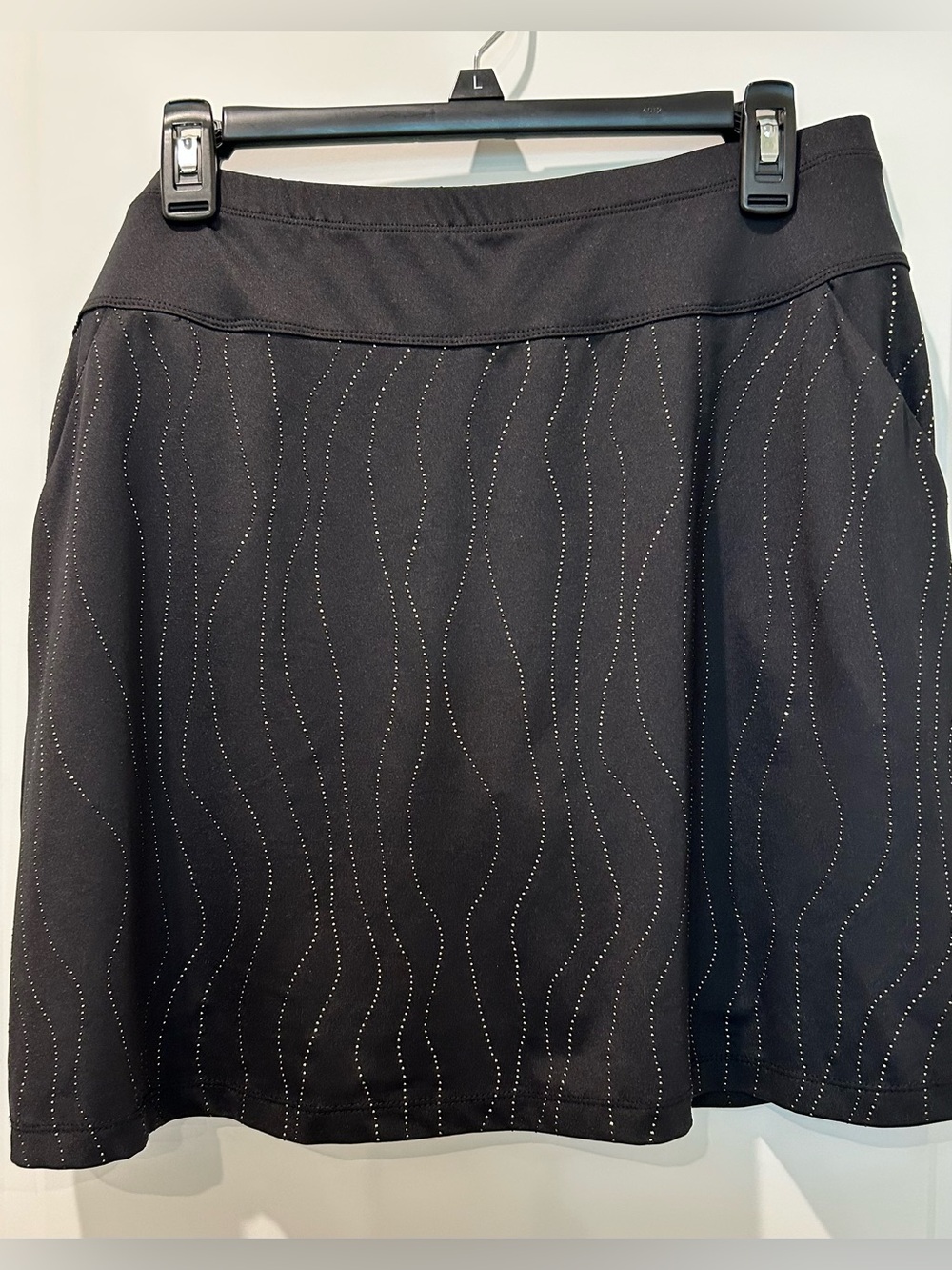 Tail Metallic Design Skort size Large